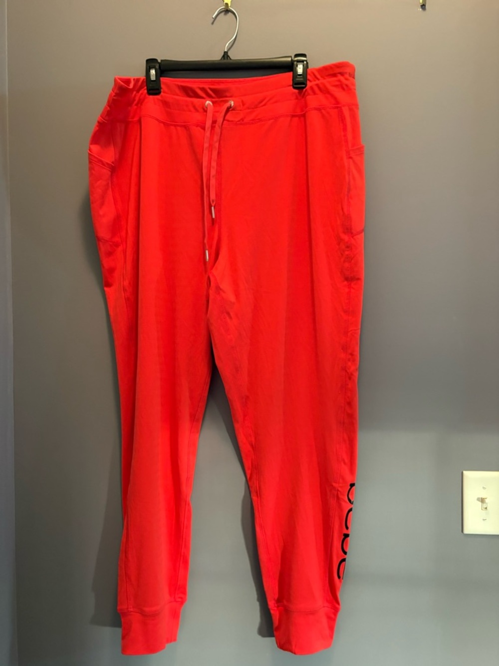 BEBE Sport Women’s Red Leggings - Casual Drawstring Sweatpants - Picture 1 of 10